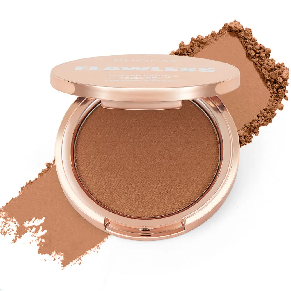 PHOFAY Matte Setting Pressed Powder compact 8g in hand with powder-puff for T-zone mattifying