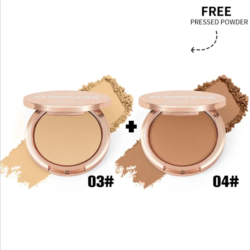 PHOFAY Matte Setting Pressed Powder compact 8g in hand with powder-puff for T-zone mattifying