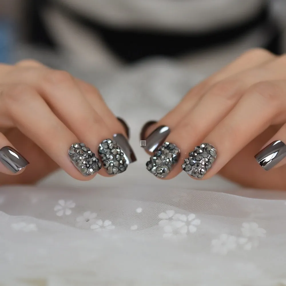 Metal false nails for women square short medium length colour L5015 with metallic finish
