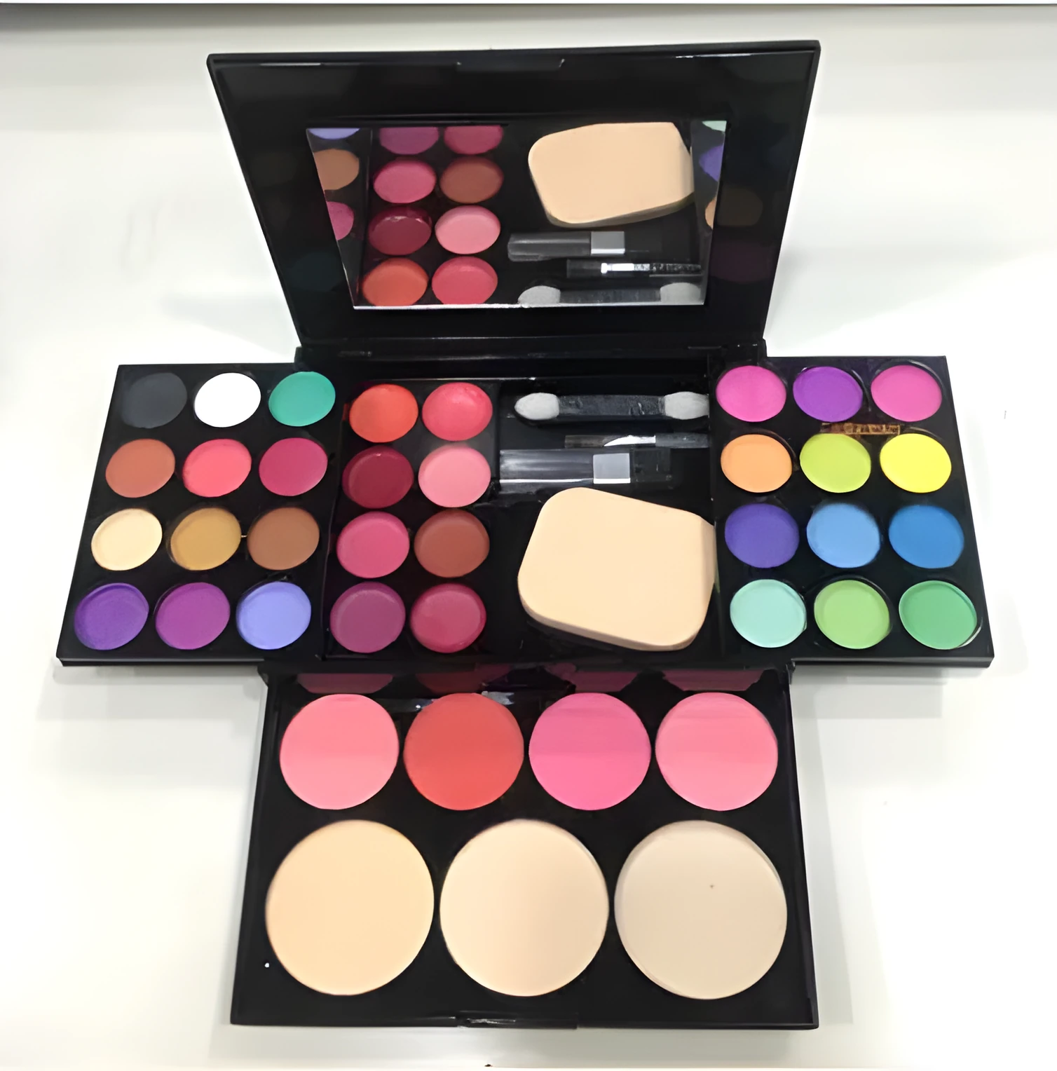 Three-layer makeup box set with 24 eyeshadow colours, 8 lipsticks, blushes, powder cakes, brushes, puff, and mirror