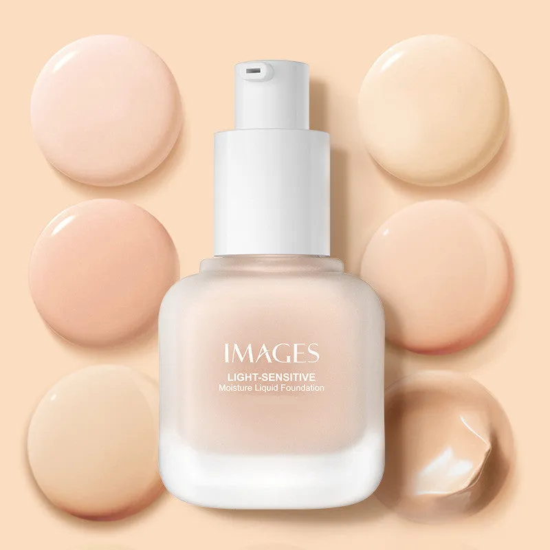 Creamy Muscle Foundation liquid foundation in Natural Ivory with waterproof and oil-control formula