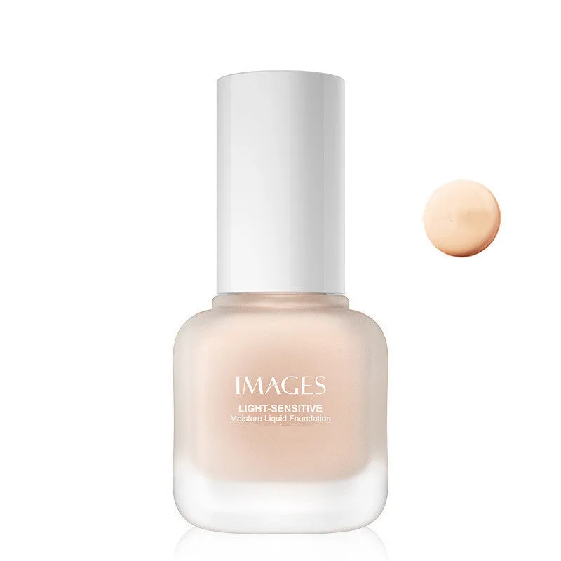 Creamy Muscle Foundation liquid foundation in Natural Ivory with waterproof and oil-control formula