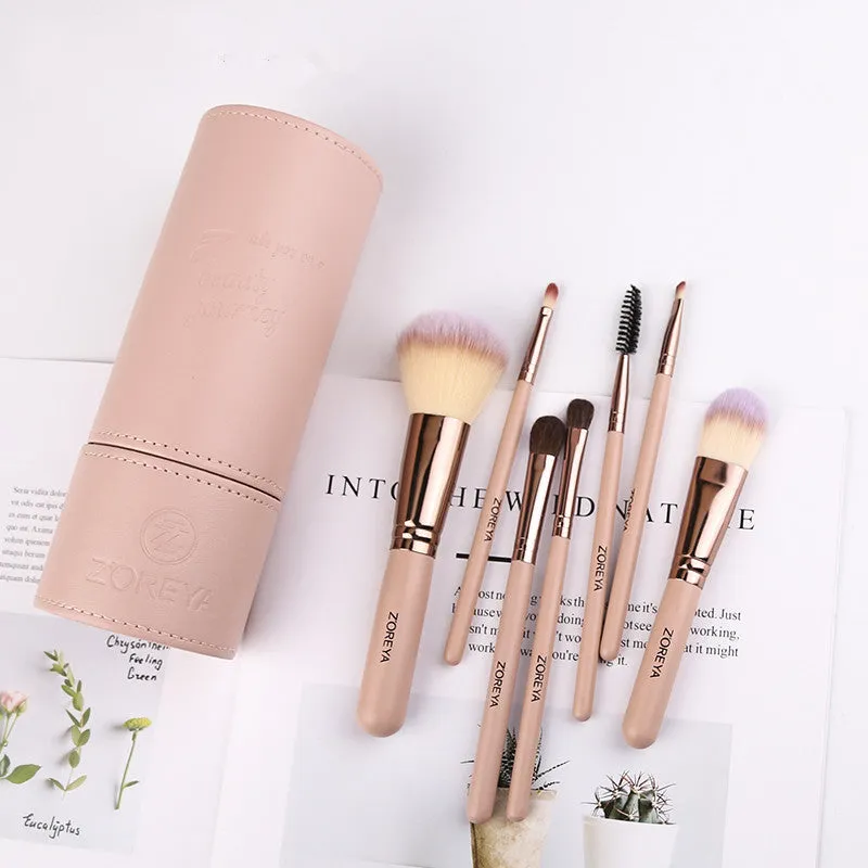 Daily makeup brush set with artificial fibre bristles and aluminium handles in black, brown, and pink