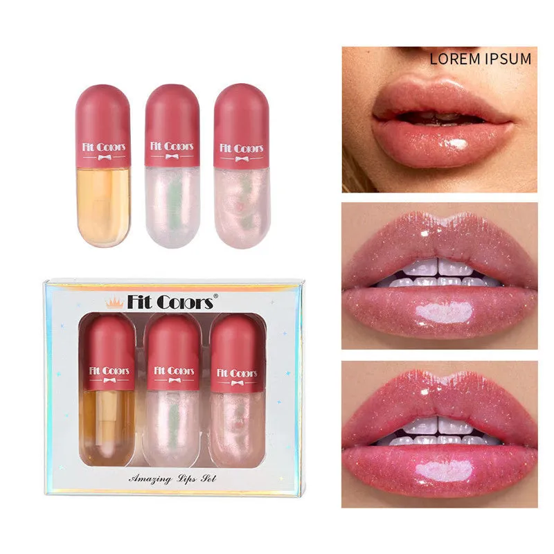 Clear lip plumper oil 5.5ml in light yellow with reflective shine