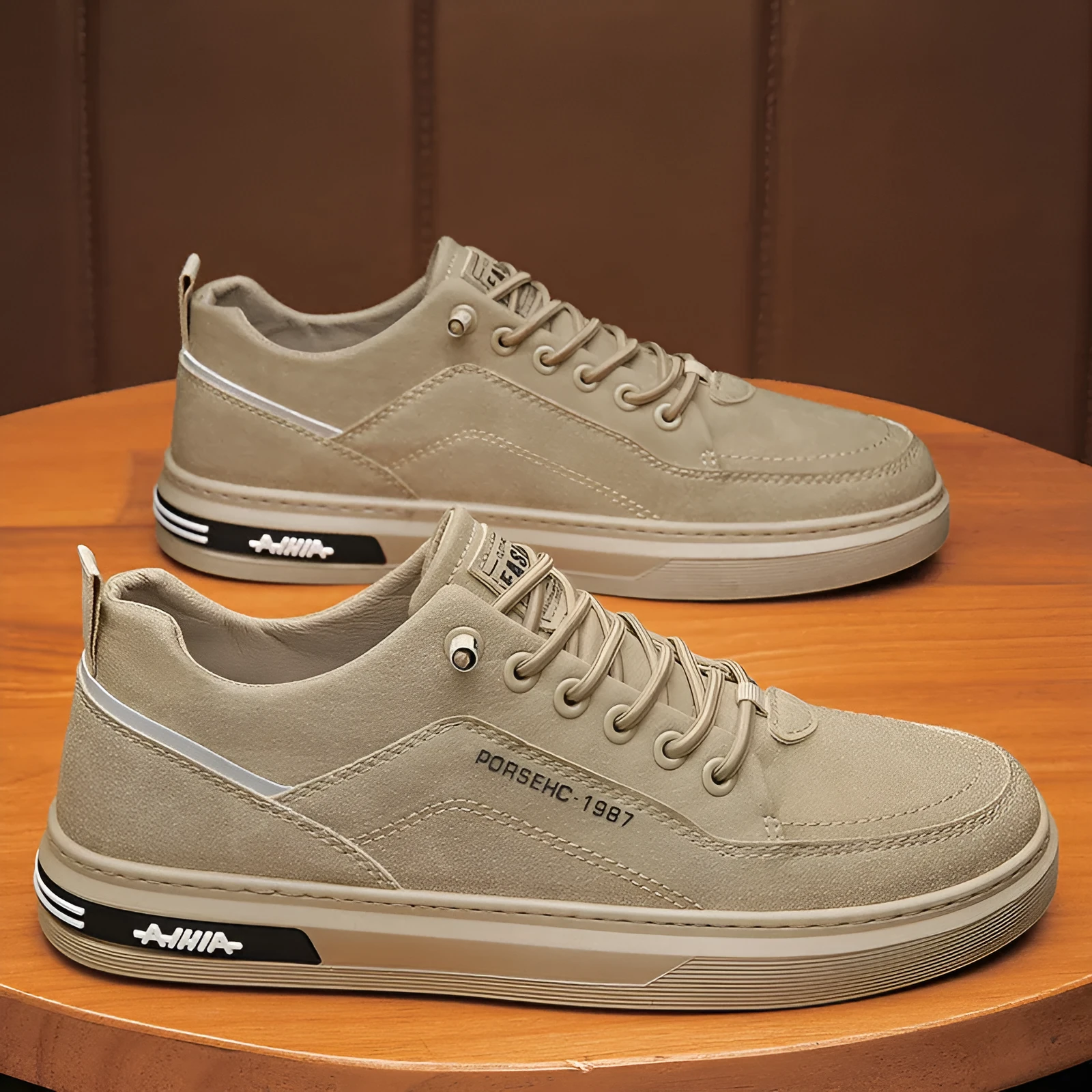 Men's waterproof casual shoes in khaki with non-slip rubber sole and low-top design