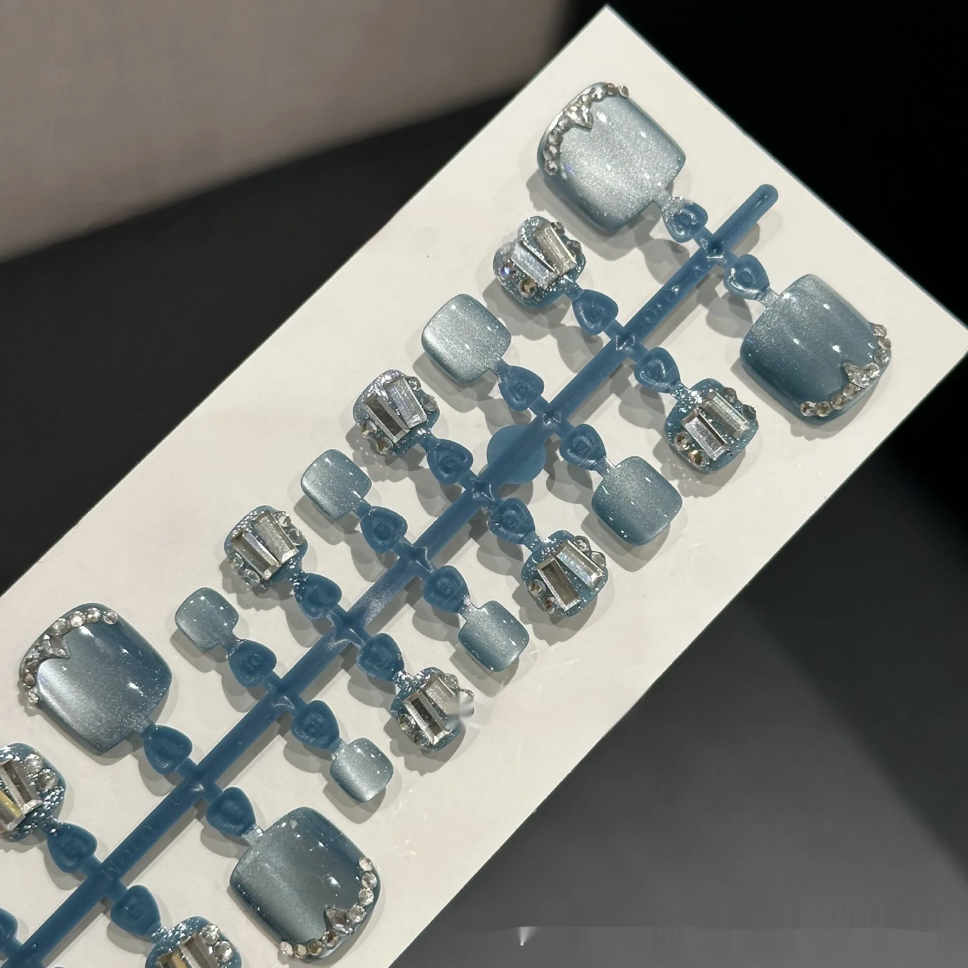 Cat's eye zircon rhinestone toe armour set 42 pieces ultra-thin seamless icy finish white colour B269 sizes S M L