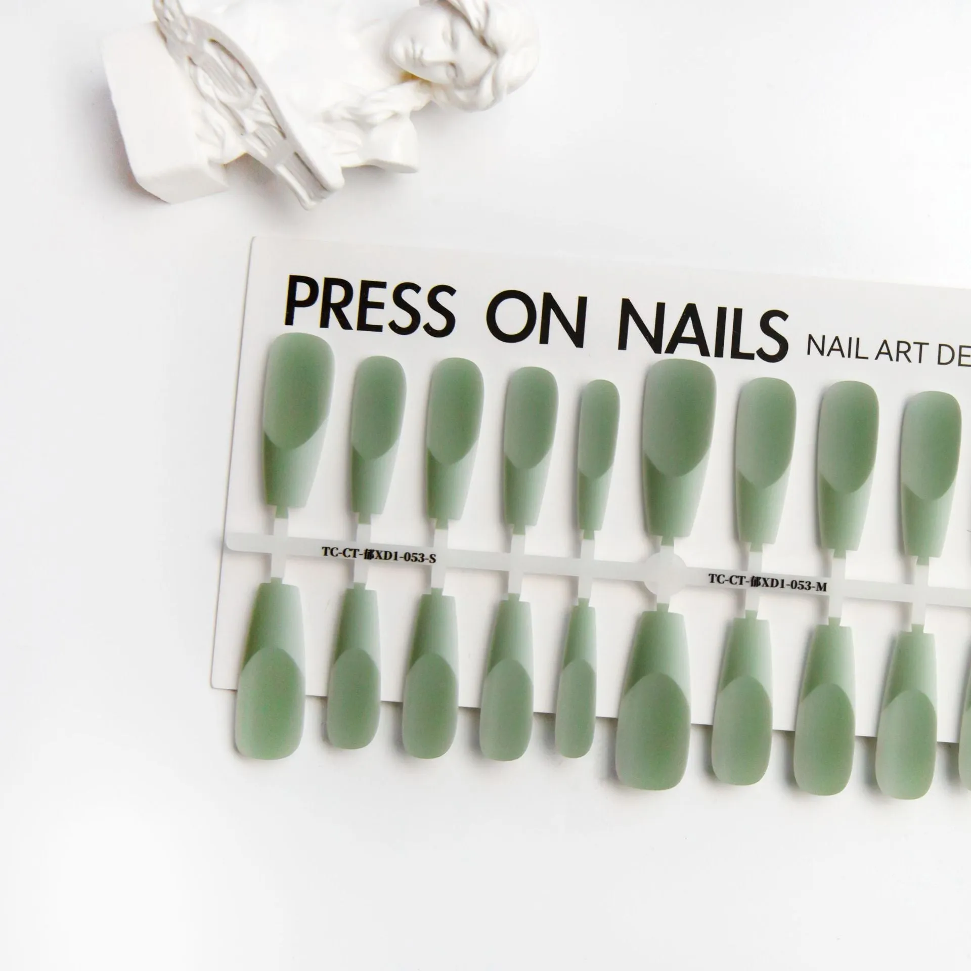 Wear Nail Tip Space French Manicure nail stickers 40-piece set in green and purple with three finish options