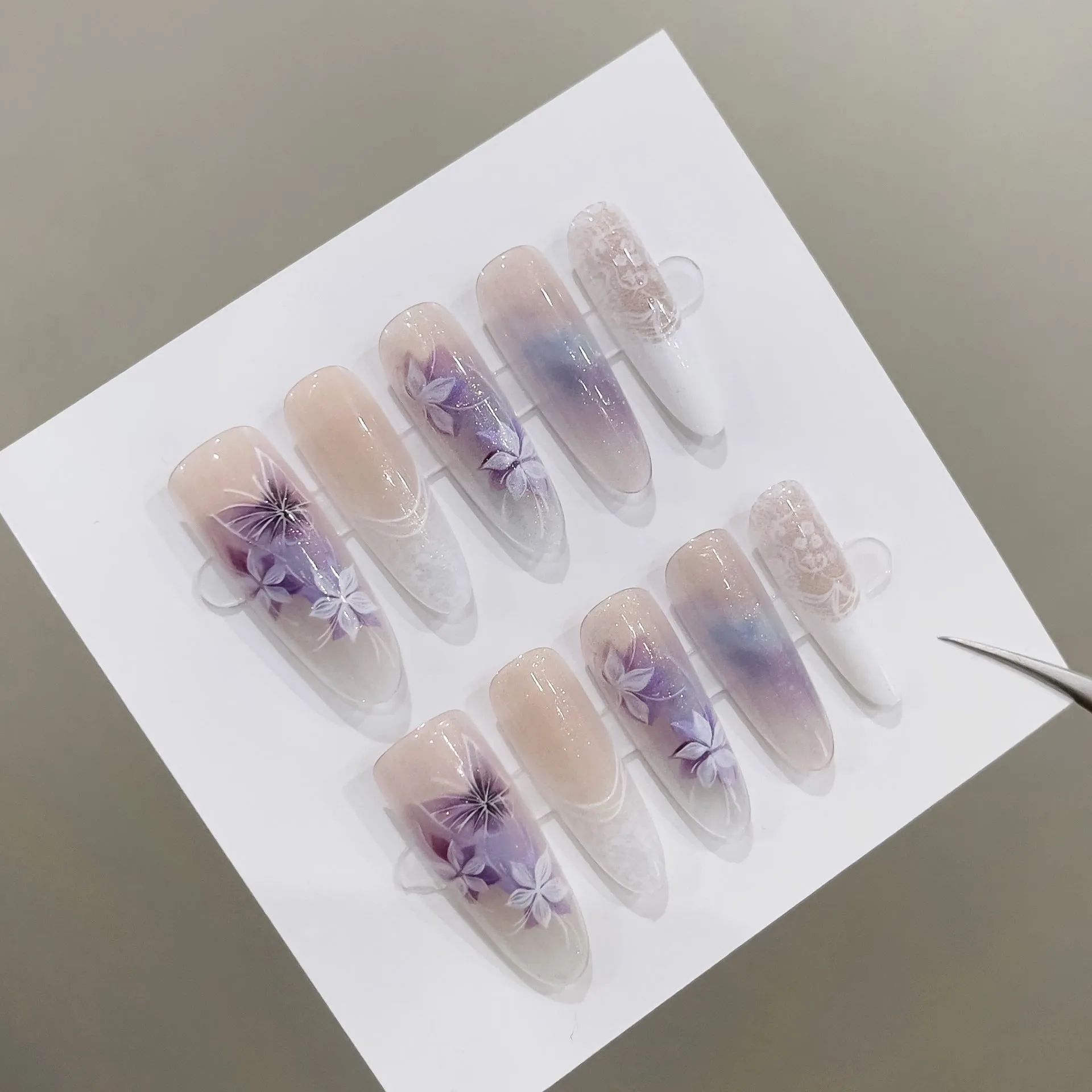 Chinese style butterfly oval almond prefabricated nail art tips 40 pieces set in natural frosted and glossy finishes