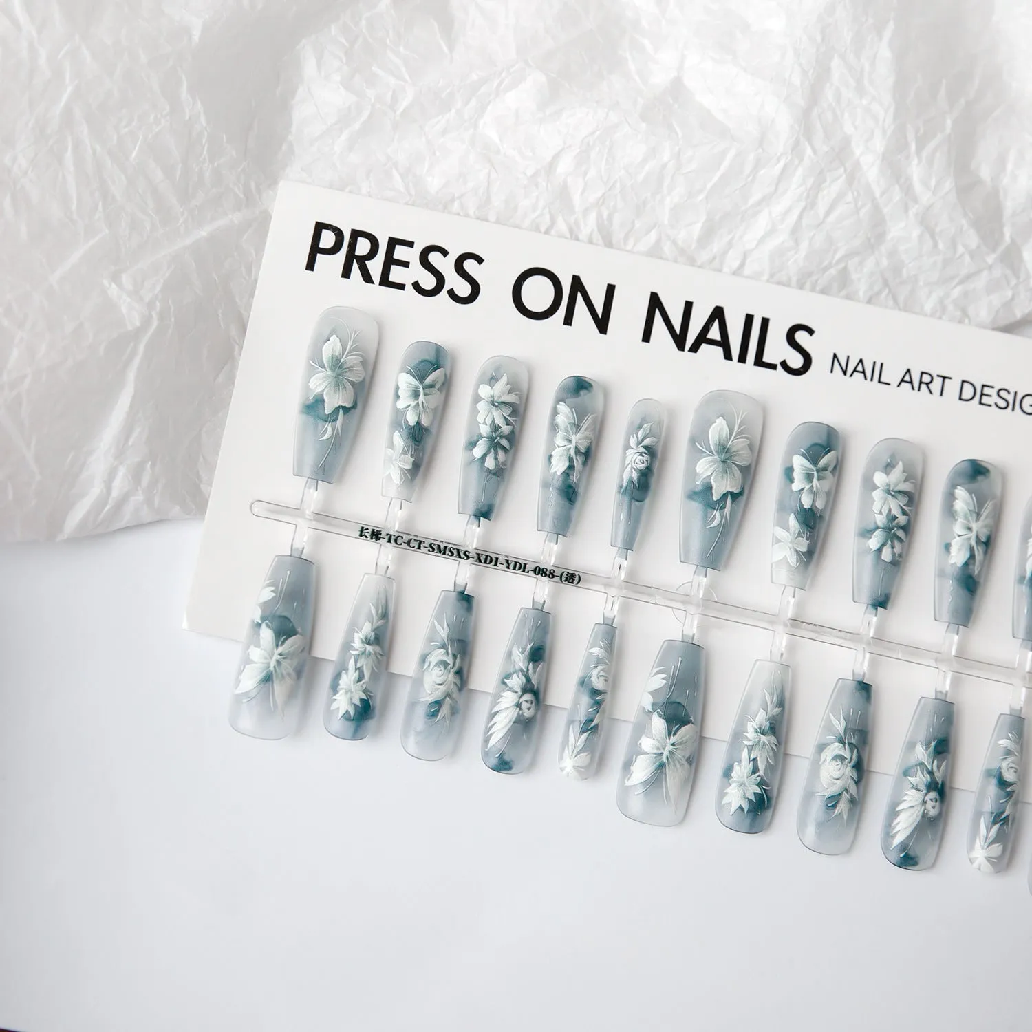 Butterfly and bamboo pattern nail stickers in retro Chinese style with glossy seal layer, 40 pieces per set
