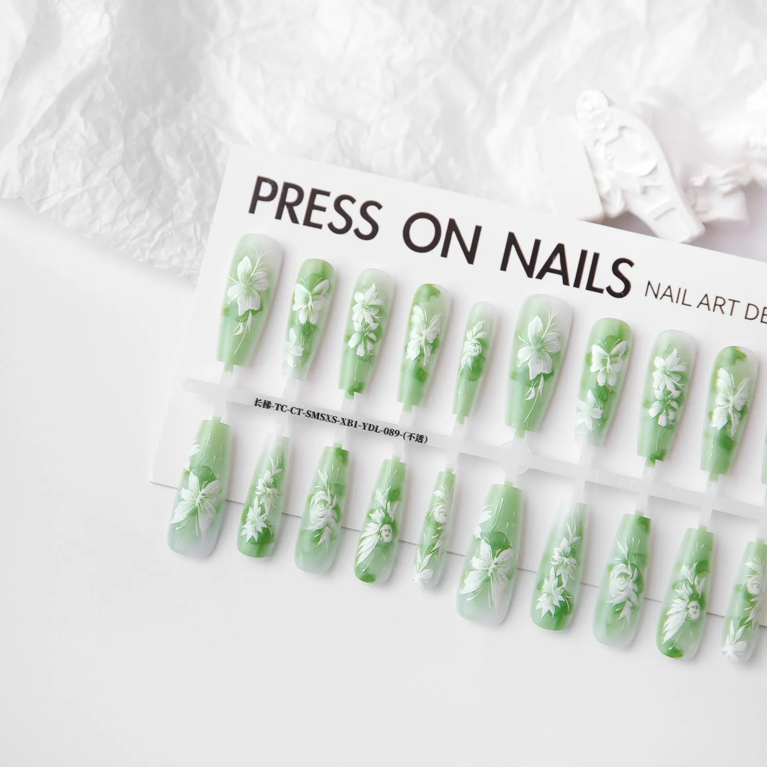 Butterfly and bamboo pattern nail stickers in retro Chinese style with glossy seal layer, 40 pieces per set