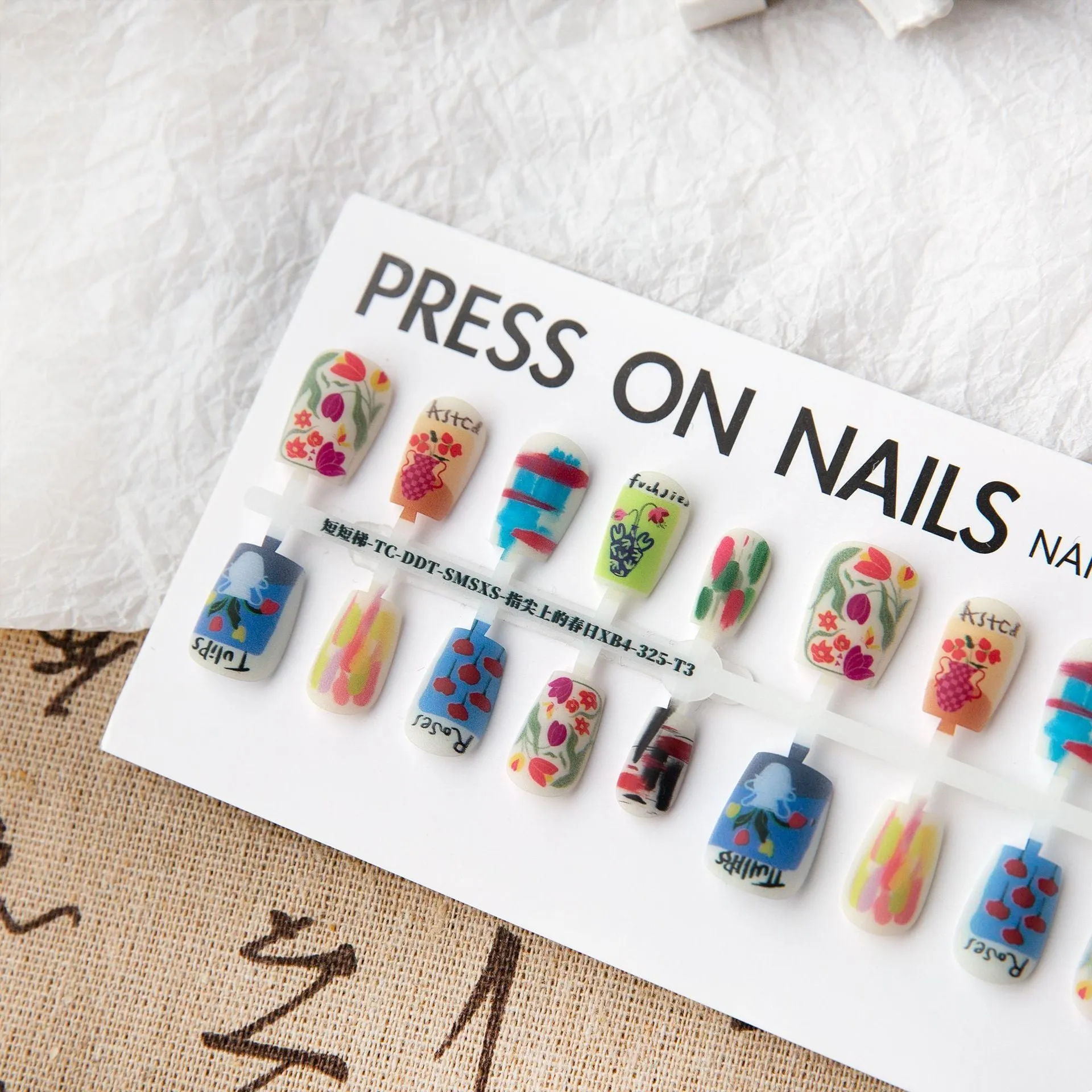 Spring suede frosted seal nail art stickers for ladies, 40 pieces, short ladder shape, ultra-thin seamless sweet Chinese style design