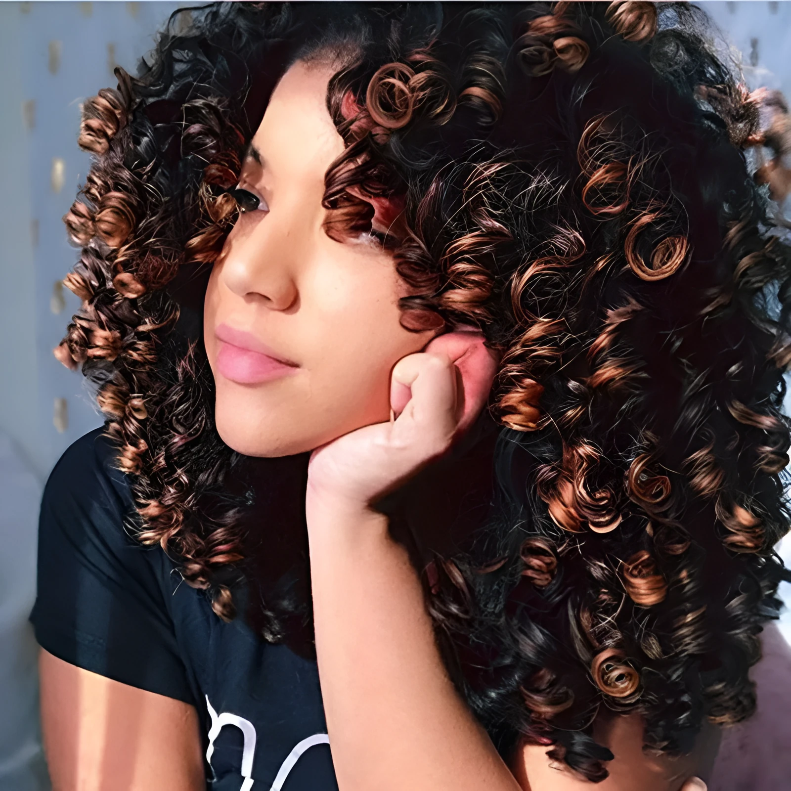 Brown full mechanism chemical fibre high temperature silk wig 16 inch 40cm length on display