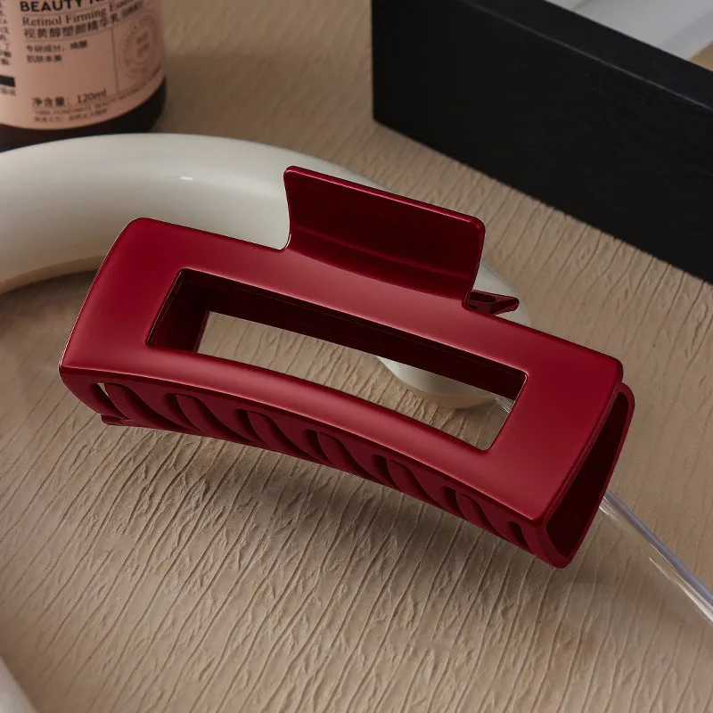 Soft rubber large back head hair clip in keel grip style with anti-collision durable construction