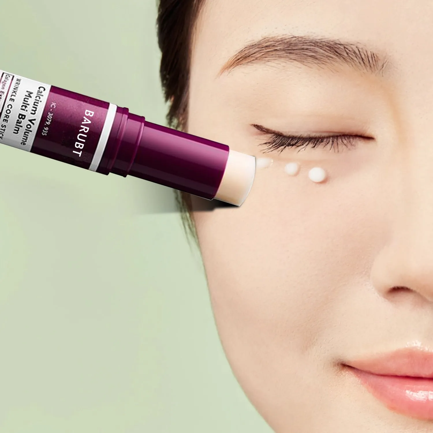 Eye cream stick for smoothening fine wrinkles and fading dark circles, 9g stick format, universal skin type
