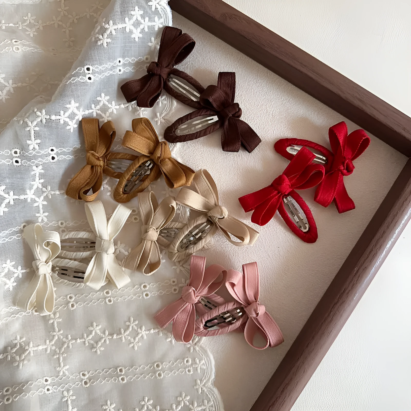 Children's cloth bow barrettes in deciduous colours red pink beige milk tea yellowish brown brown alloy clips