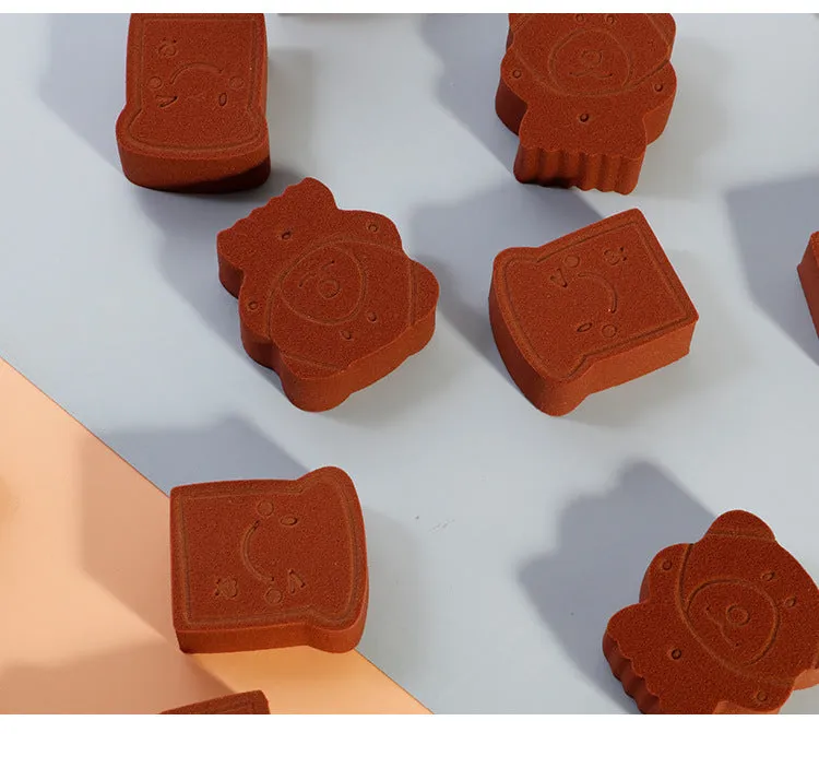 Kapmore 6PCS cute makeup sponge set with cartoon bear and toast shapes in brown, including packing bag