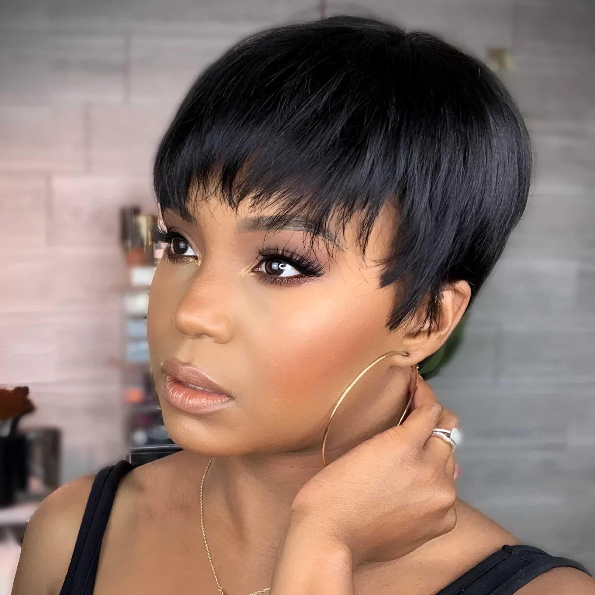 Short pixie cut human hair wig with bangs in natural black color