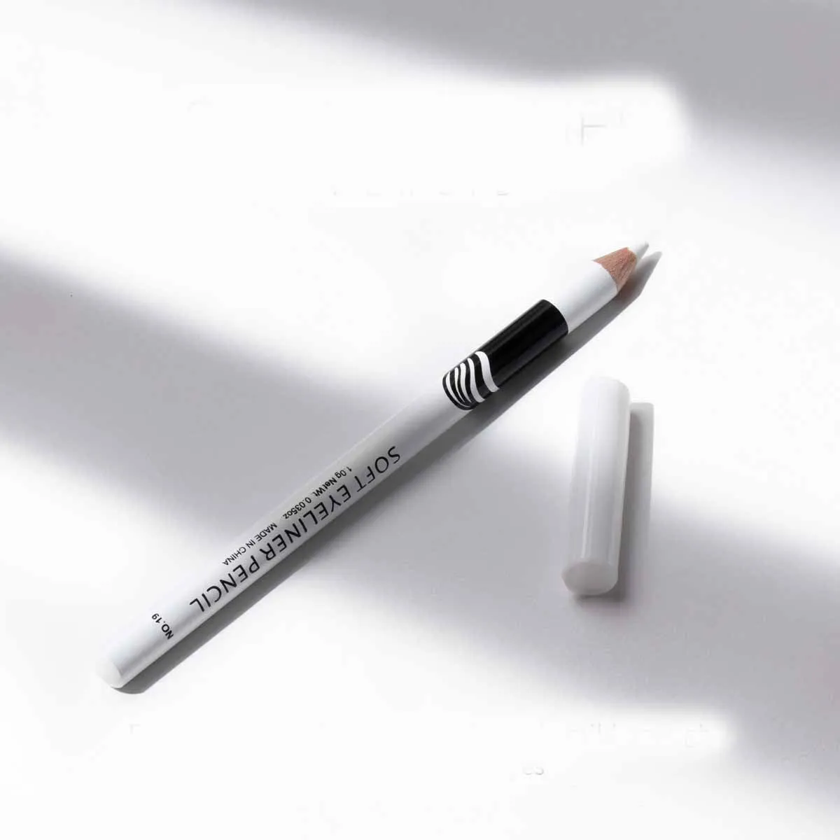 12 white waterproof eyeliner pencils in a box, smooth high gloss eye brightener makeup tools