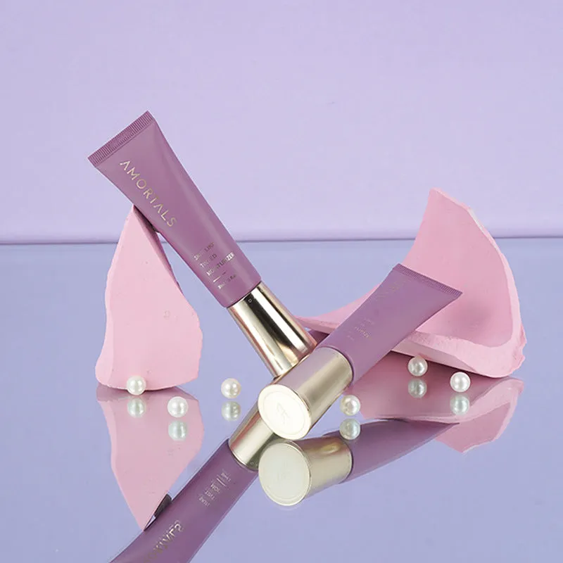 Facial creamy concealer primer in skin colour shade with 30ml tube for face brightening