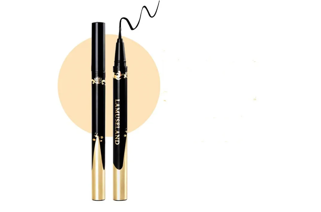 Lamu LAN LAMUSELAND Sexy Charm Eye Liner Pen in Black with fine tip and 1g net content