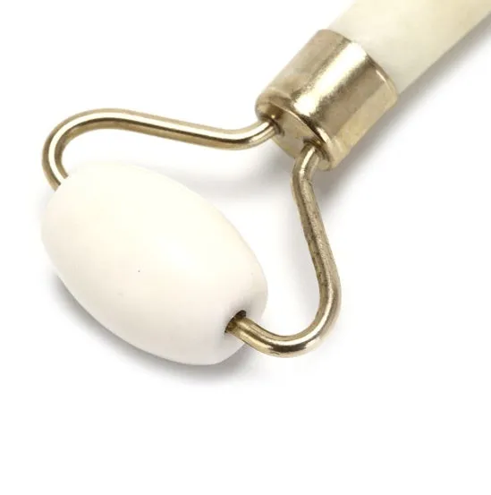 Portable natural jade facial massage roller with single roller head for anti-wrinkle and slimming care.