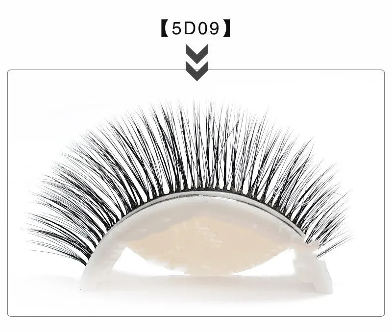 Five glue-free self-adhesive false eyelashes in natural long style with chemical fibre, shown on a tray