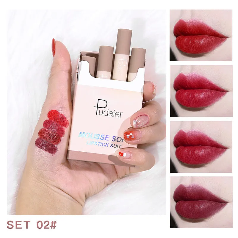 Small pipe lipstick set of four shades with velvet matte finish, 2.5g each, compact size
