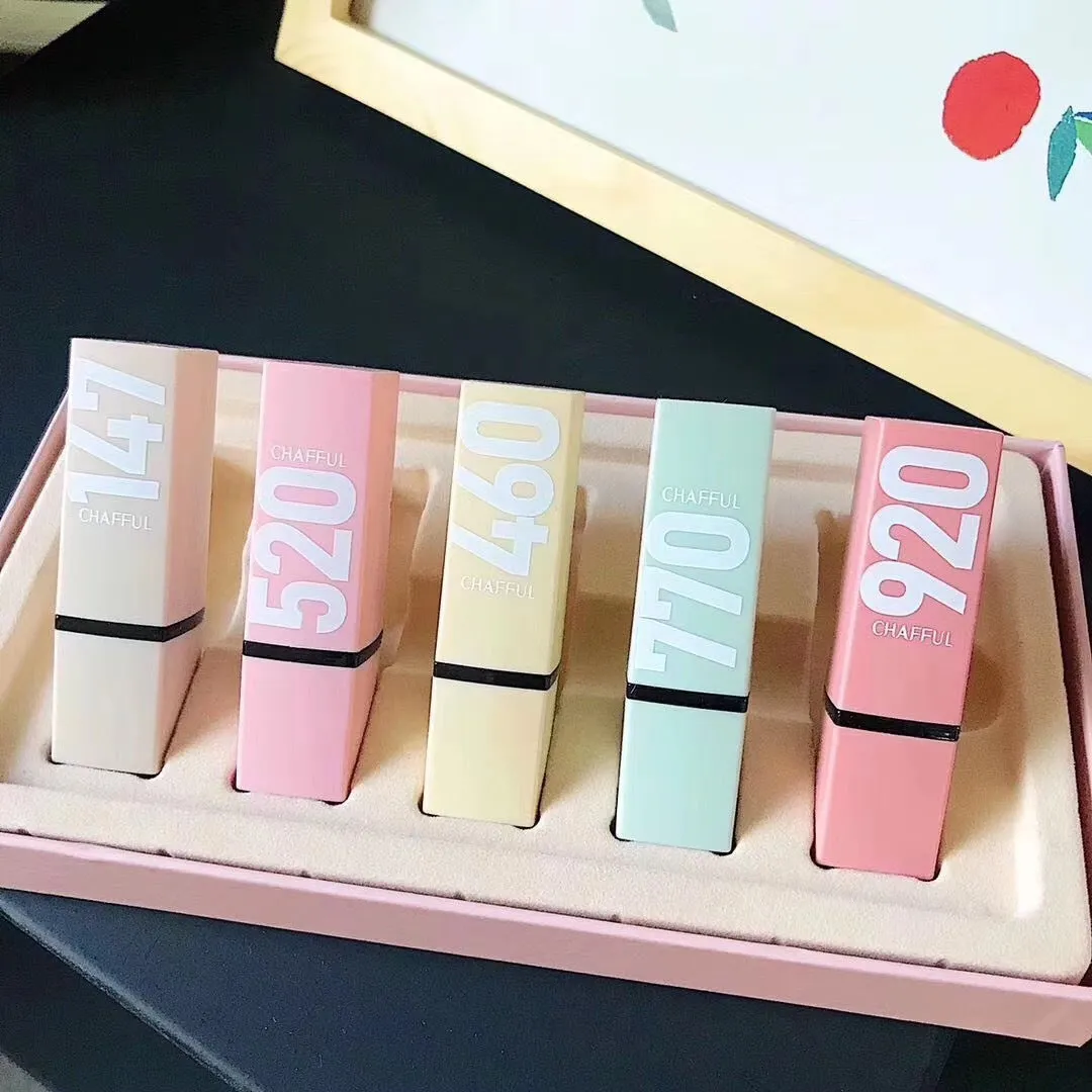 Set of 5 sample lipsticks, each 2g, in assorted colours, in a pack
