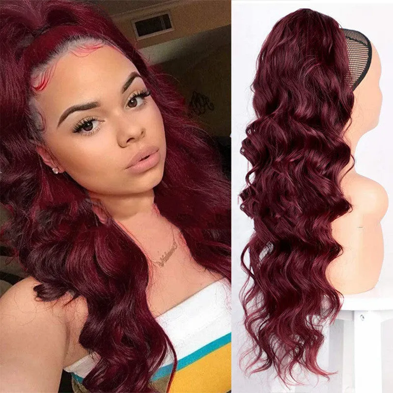 Women's drawstring ponytail hair extension in high temperature wire in colour 1B with tresses style