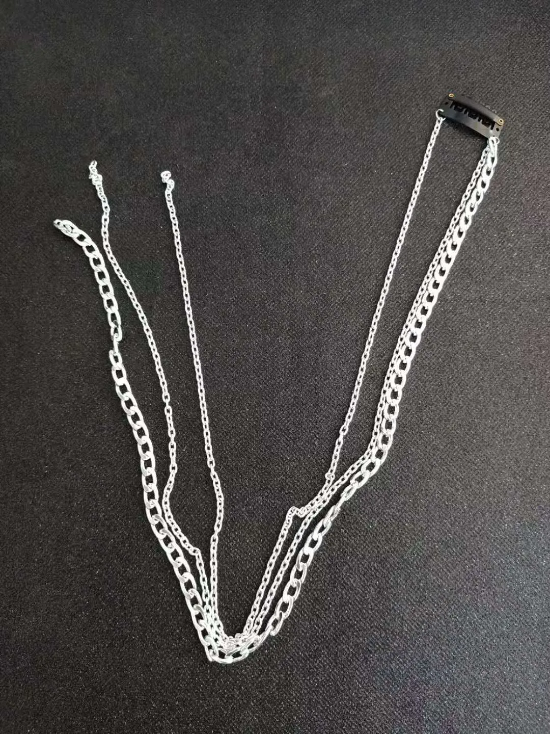 Women's U-shaped silver-plated wig extension chain with tassels and BB clip