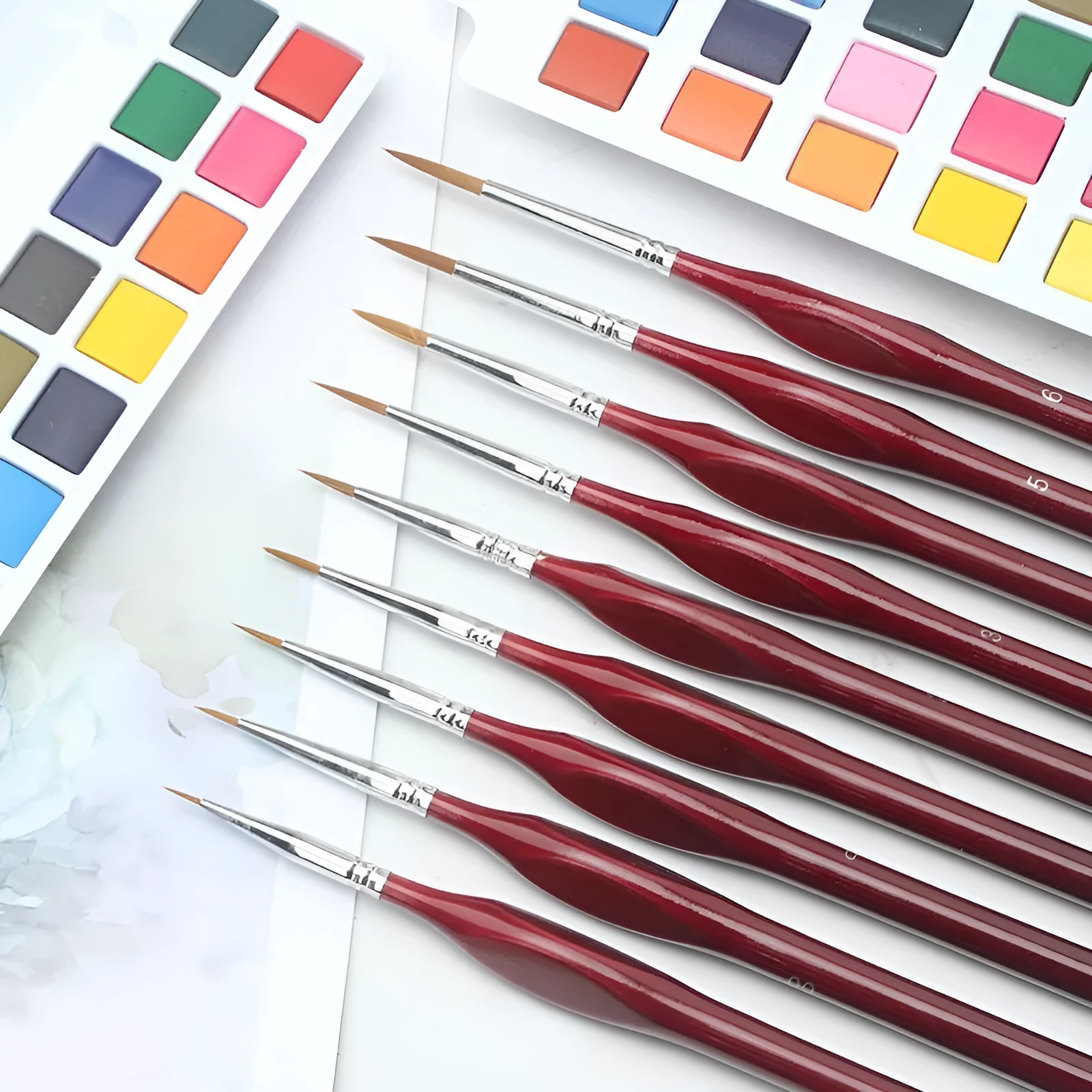 9-piece fine tip detail brush set with wood handles in black and red, nine nib sizes 000-6 for nail art and painting