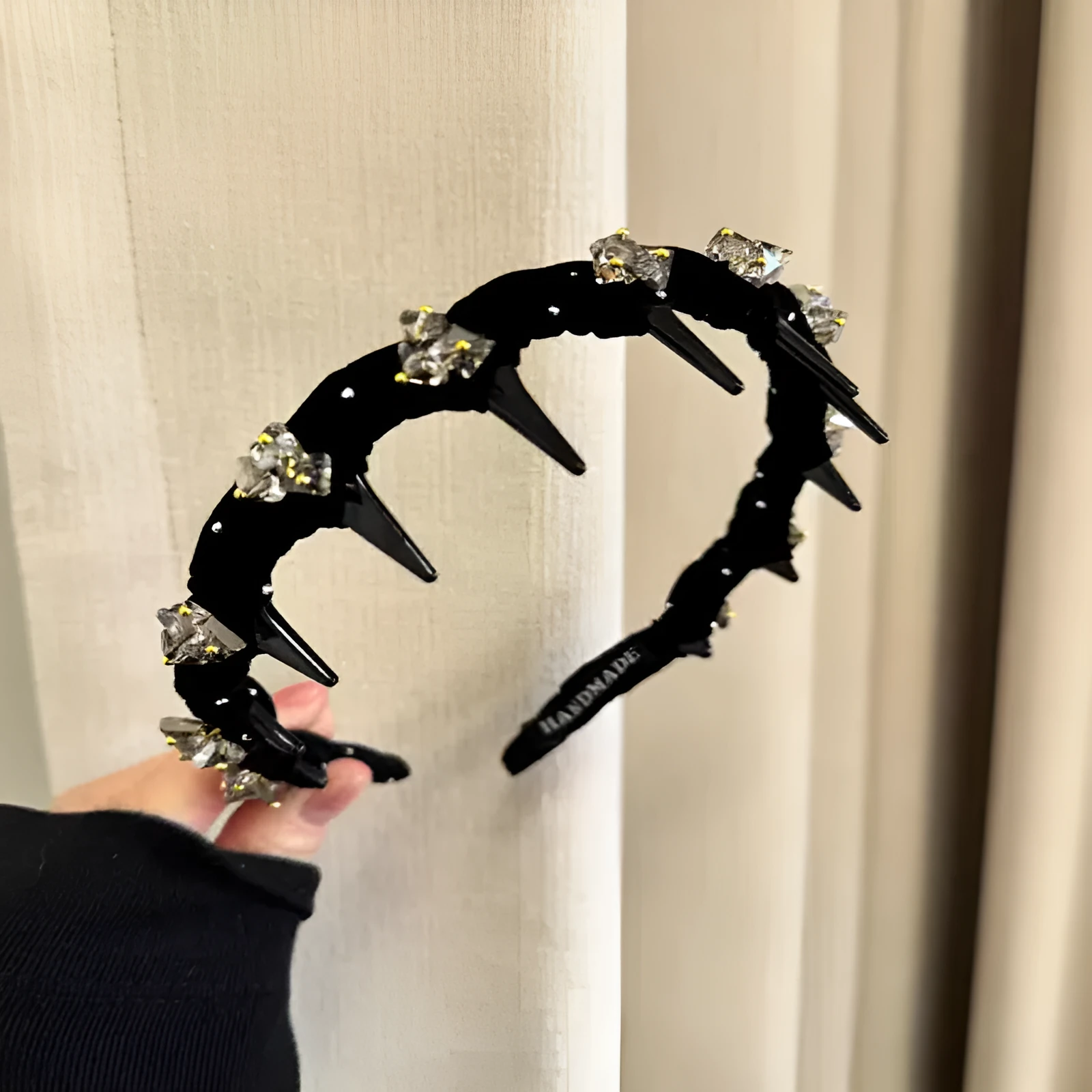 French velvet crystal hairband with high-head non-slip design in wine red, black, coffee colour options