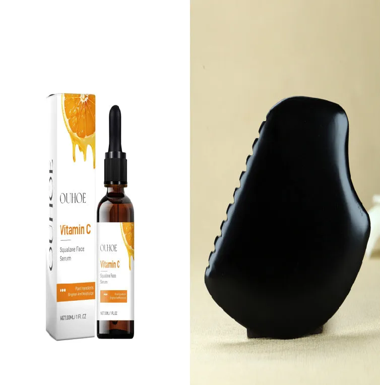 Squalane face serum in a PET bottle with vitamin C, hyaluronic acid, collagen for hydration, 3x3x10.5cm