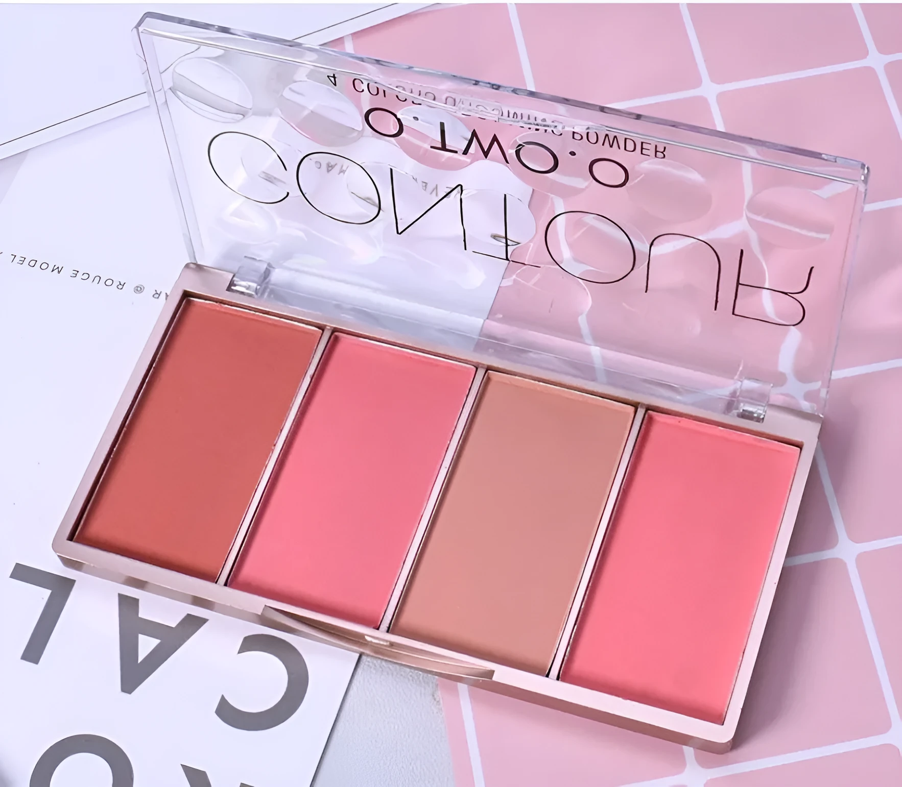 Rose gold four-colour highlight blush palette conditioning disc with pearl white highlighter, blush, and bronzer shades