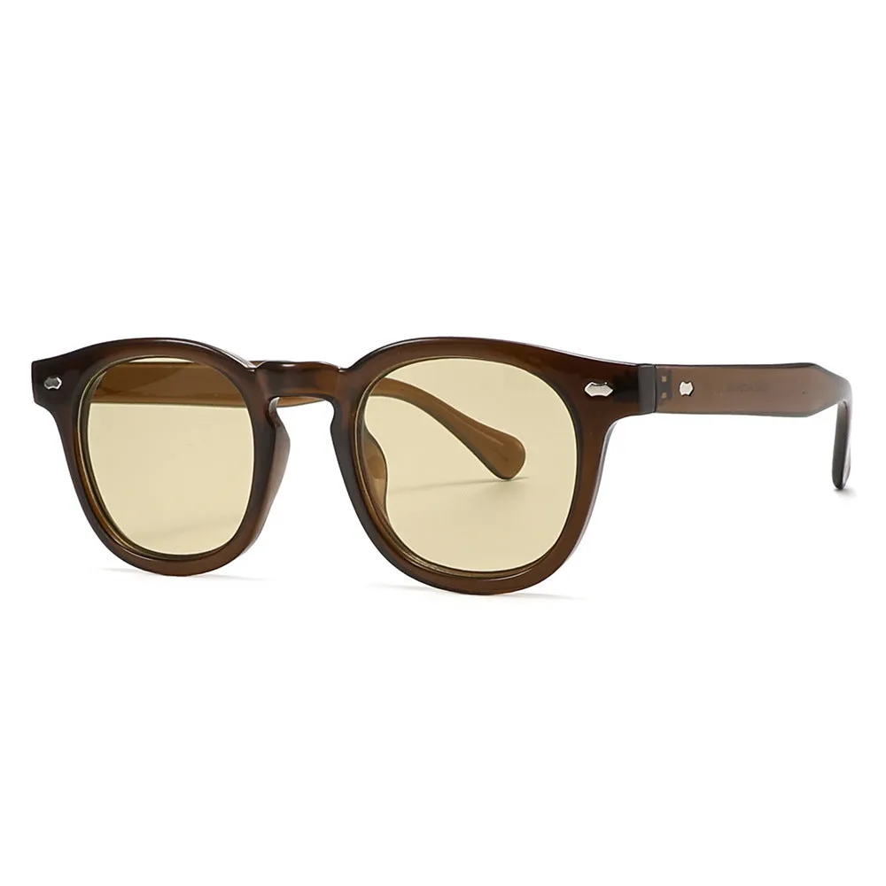 Simple round rim retro sunglasses with plastic frame and UV400 lenses on a plain background.