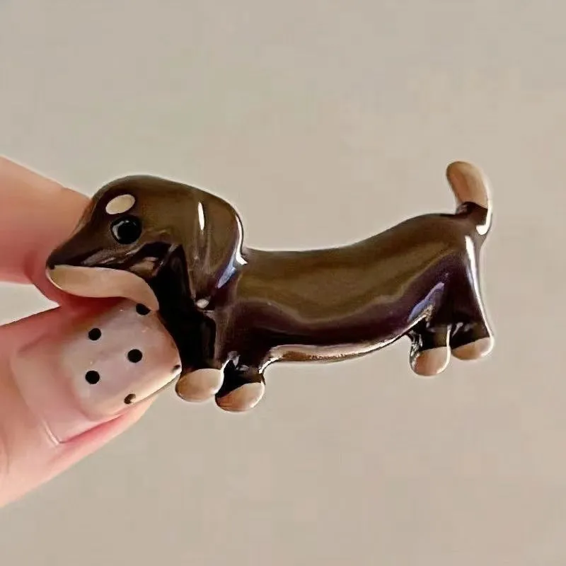 Dachshund dog hair barrette with delicate wire construction and electroplated finish