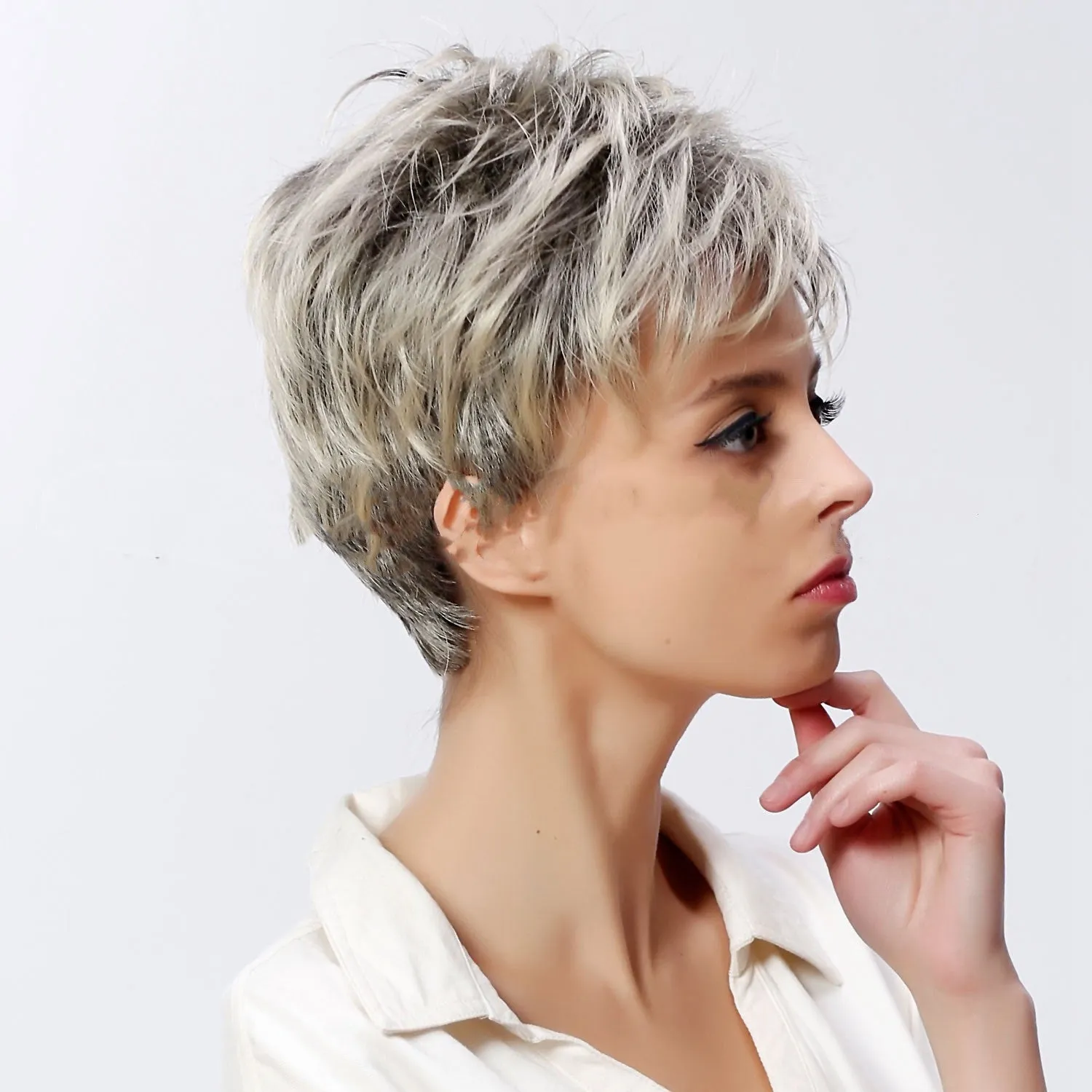 White short hair set with flower detail, 8 inch length, full mechanism construction, 90g