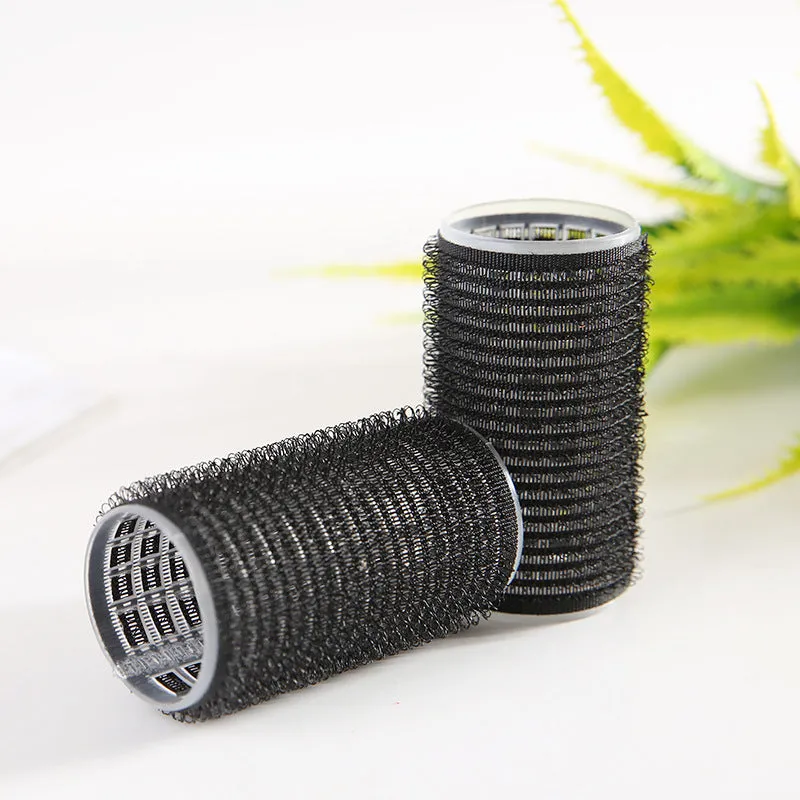 Black cylindrical curling barrel 3x6.3cm for bangs styling