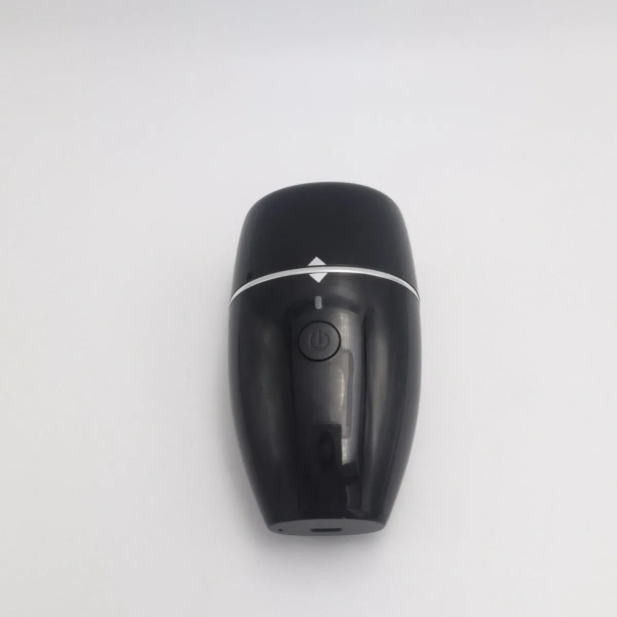 Electric lip plumper device with USB cable in black or white colour options