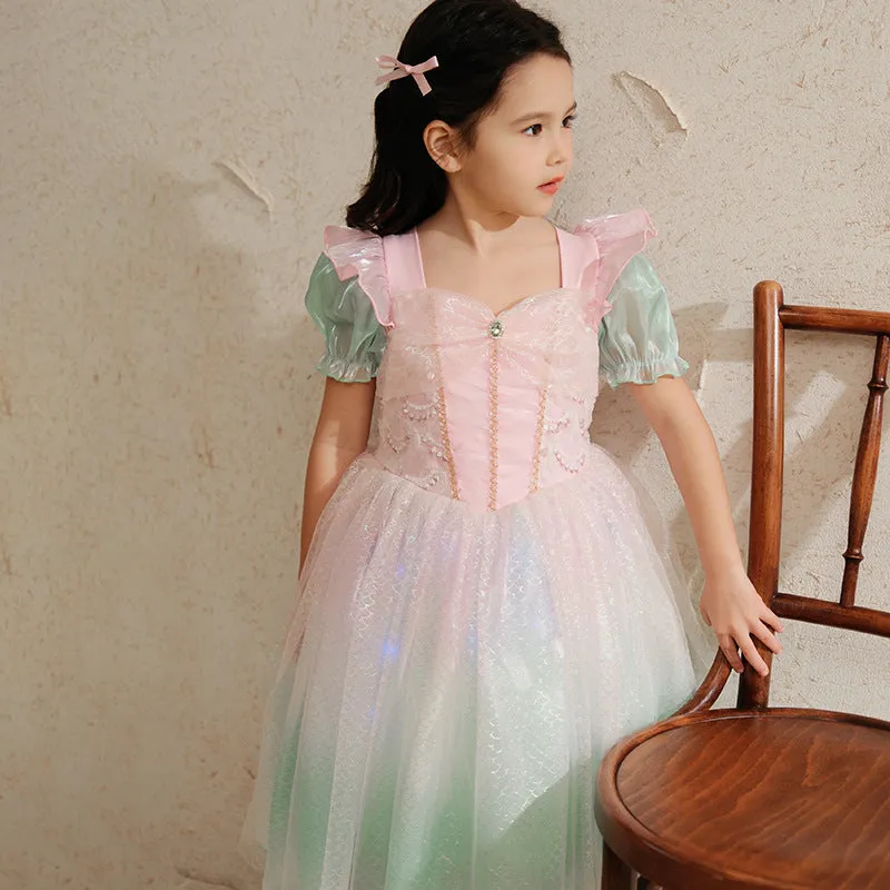 Little girl cotton gauze princess dress with short sleeves, puff sleeve mermaid style, in a solid colour for a wedding or birthday party