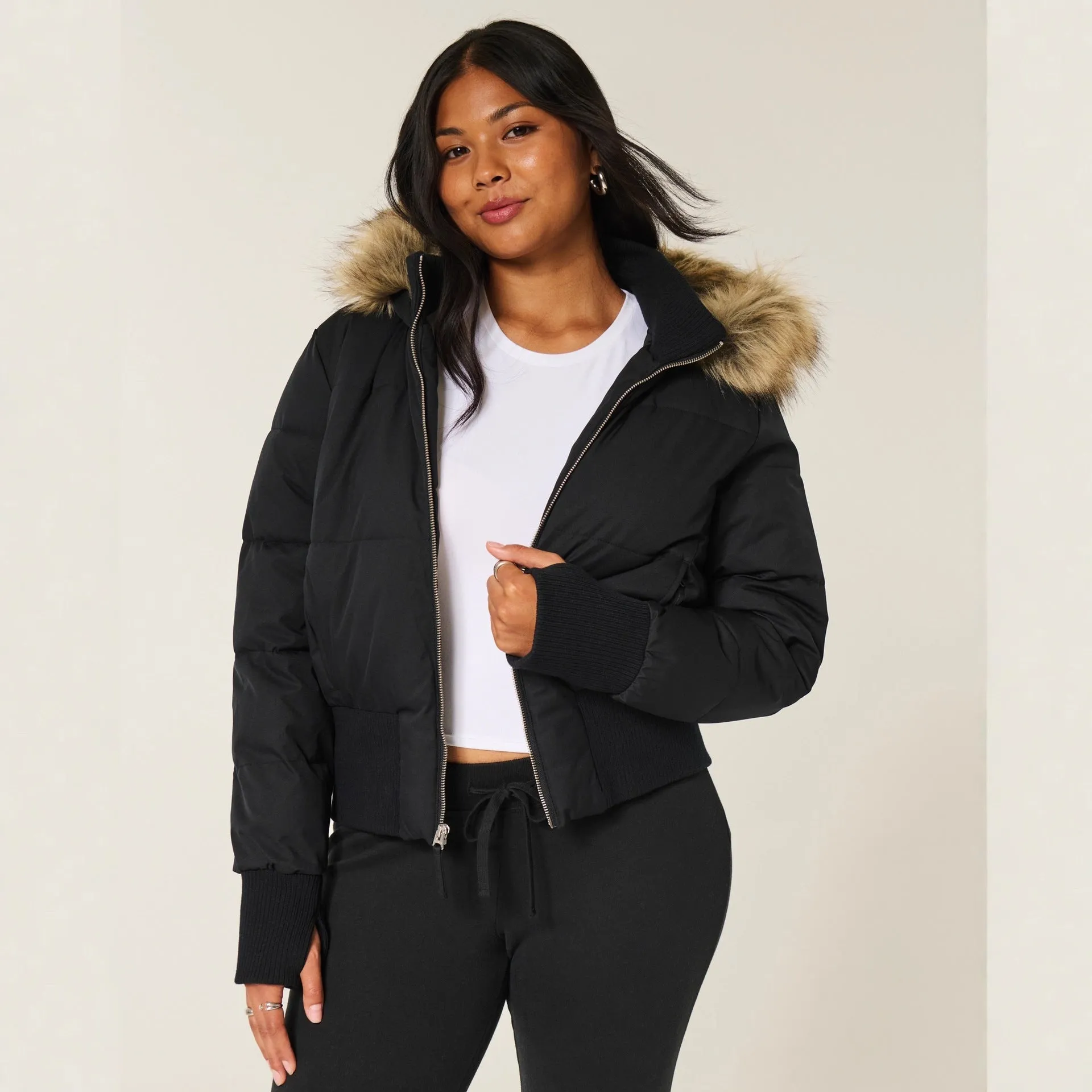 Casual style thermal cotton-padded coat with fur collar, zipped front, loose fit, available in black, brown, pink, white