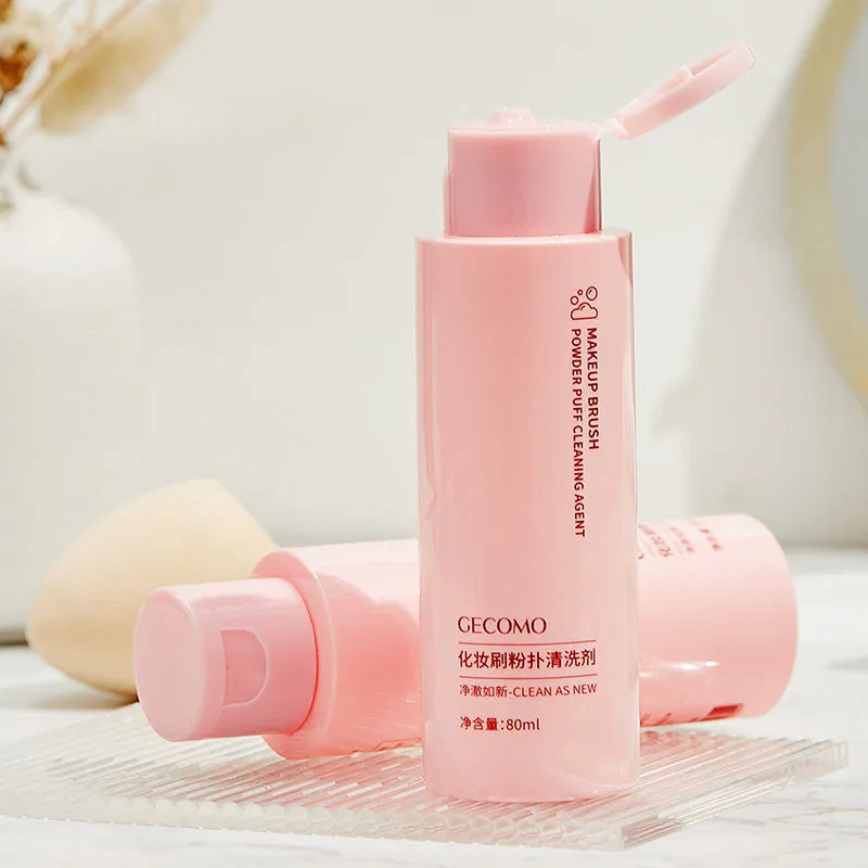 Makeup brush cleaning kit with 80ml detergent bottle and 75ml no-rinse spray for beauty blenders