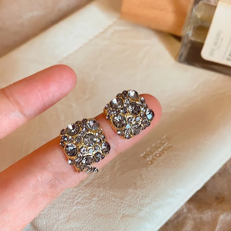 Pair of black full diamond micro inlaid zircon square earrings in E6449 gold for women, geometric chamfered style