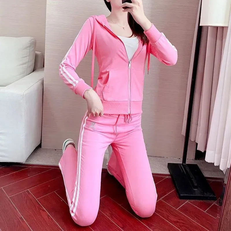 Women's hooded sweater sportswear three-piece set in solid colour top, pants, and vest with zipper