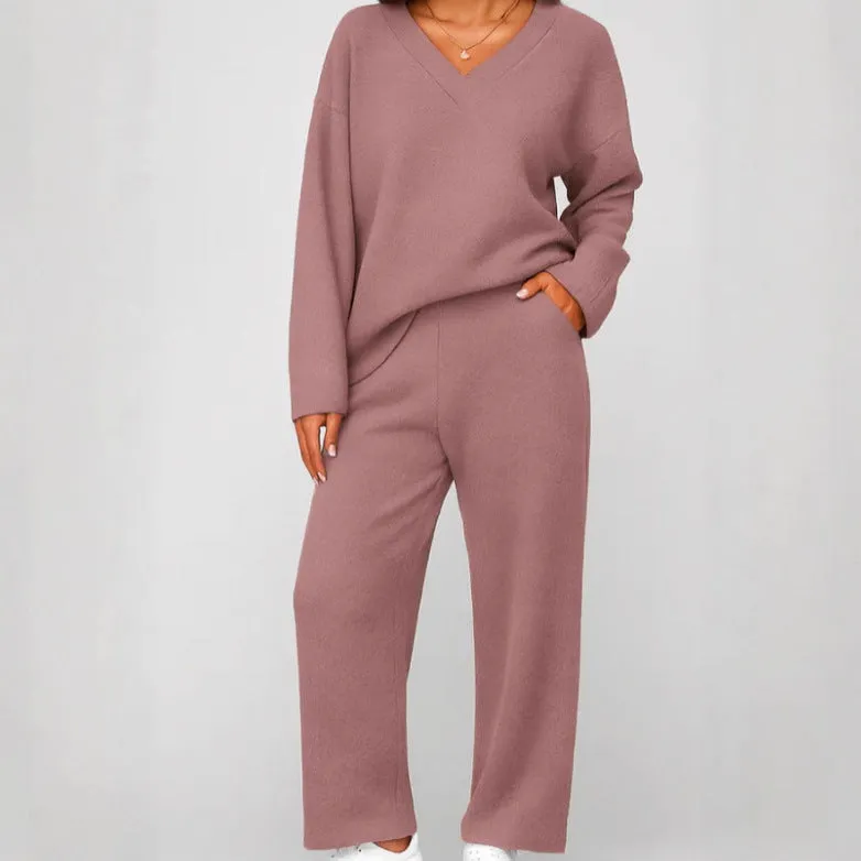 Women's V-neck wool loose pockets leisure suit two-piece pajamas in solid colour, polyester fabric, long sleeves, loose fit trousers