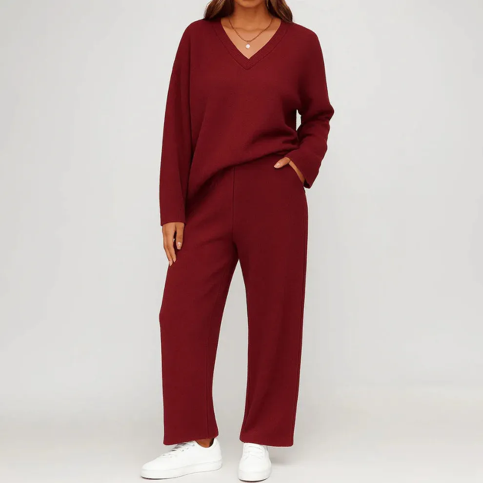 Women's V-neck wool loose pockets leisure suit two-piece pajamas in solid colour, polyester fabric, long sleeves, loose fit trousers