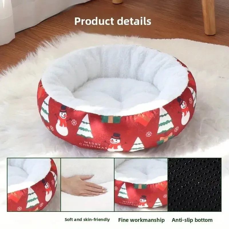 Christmas pet bed for dogs and cats, red and green flannel with snowman print, antislip base, 50cm size