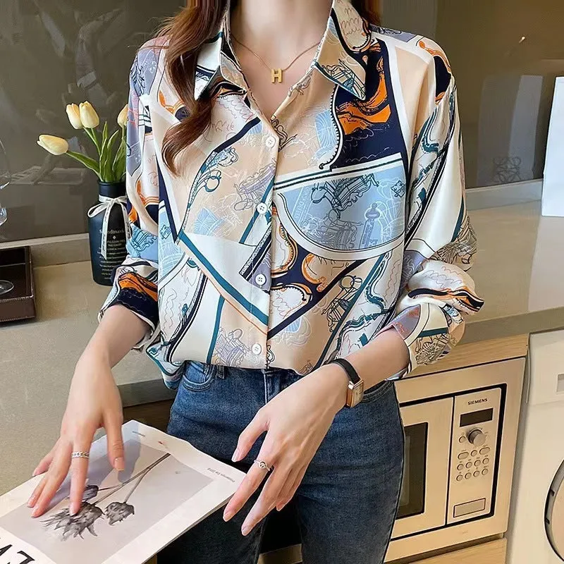 Women's loose fit printed long-sleeved chiffon shirt in blue, polyester fabric, front view