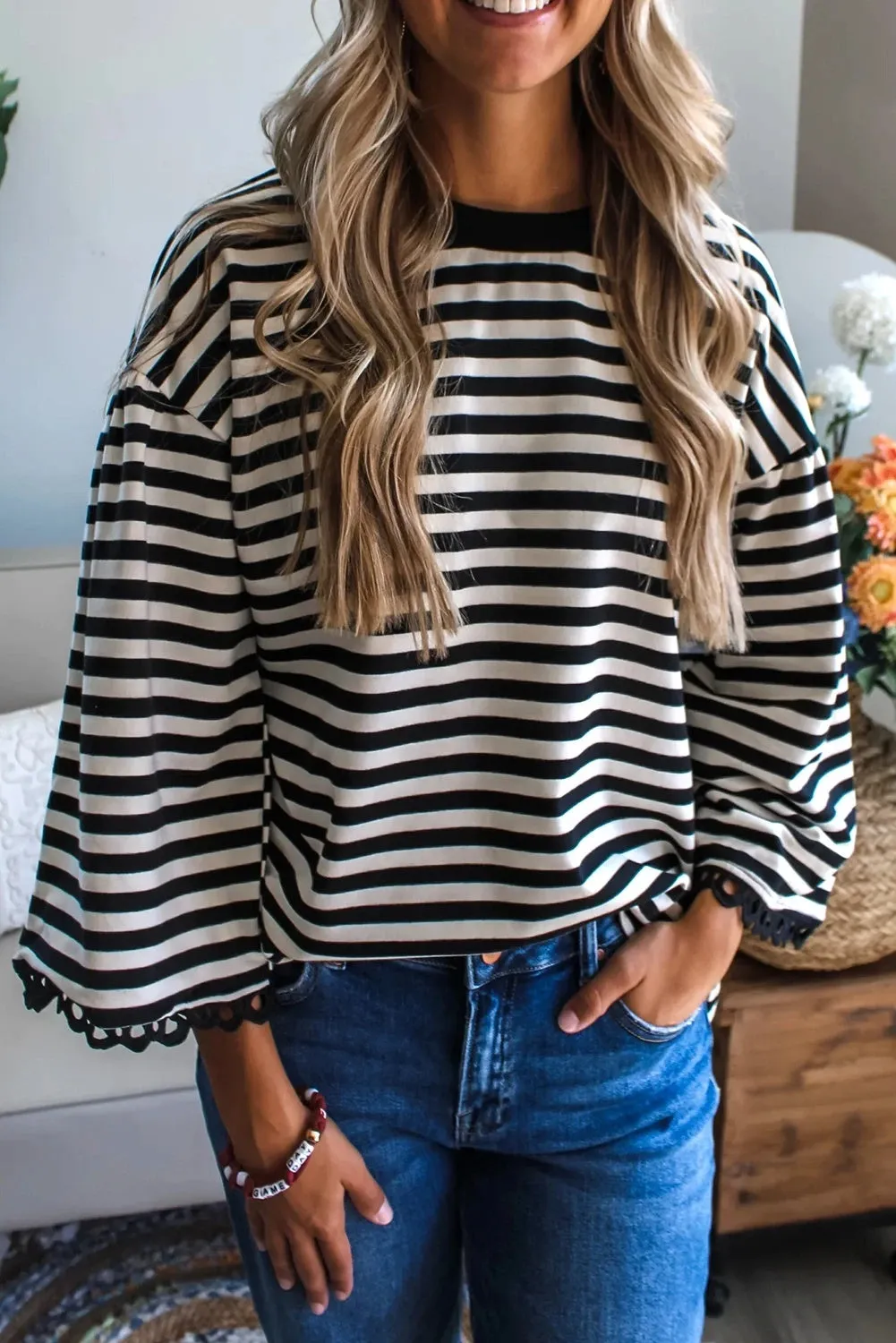 Striped crew neck long sleeve top for women loose fit polyester t-shirt in black