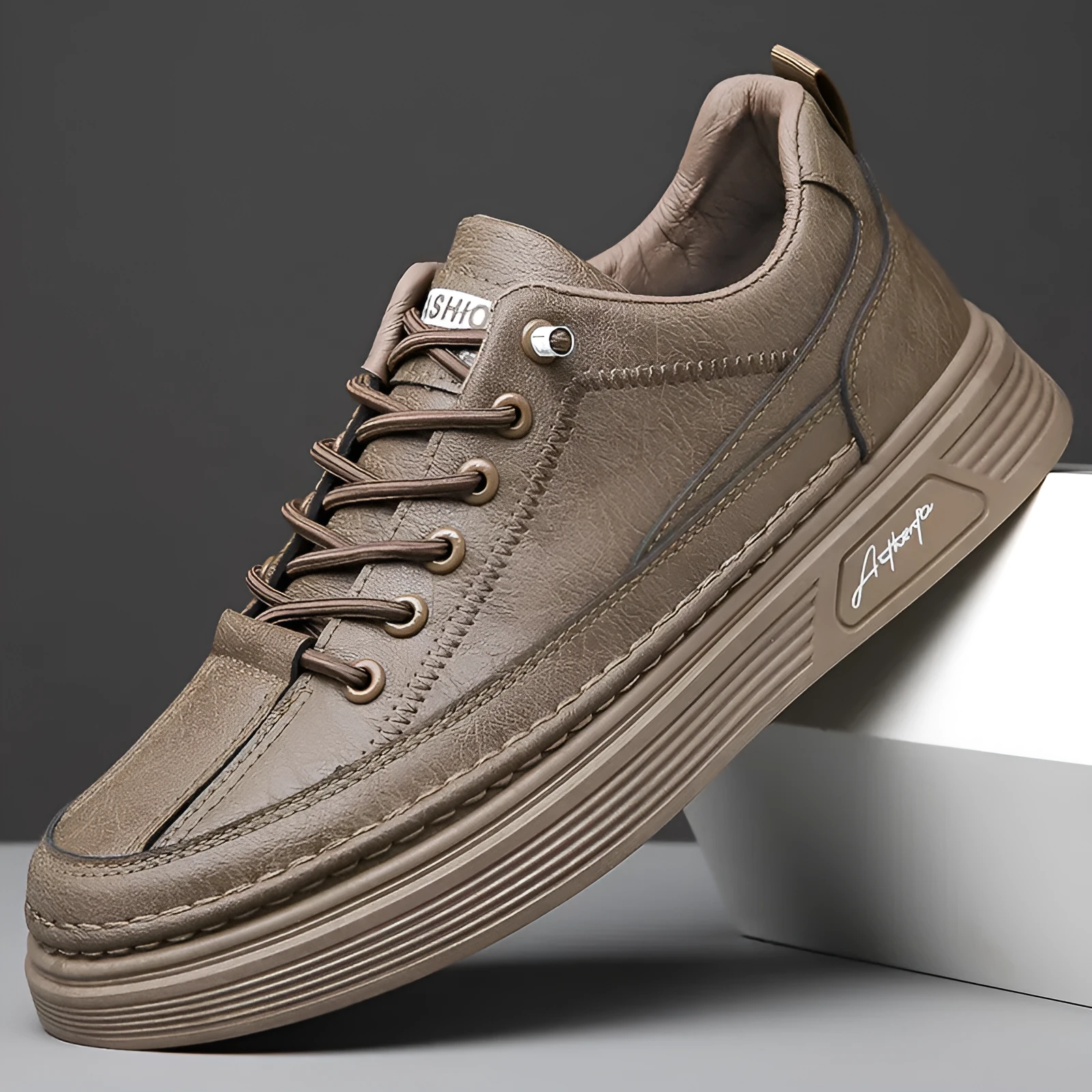 Men's casual shoes with black artificial PU upper, rubber sole, elastic band, low-top round-toe design